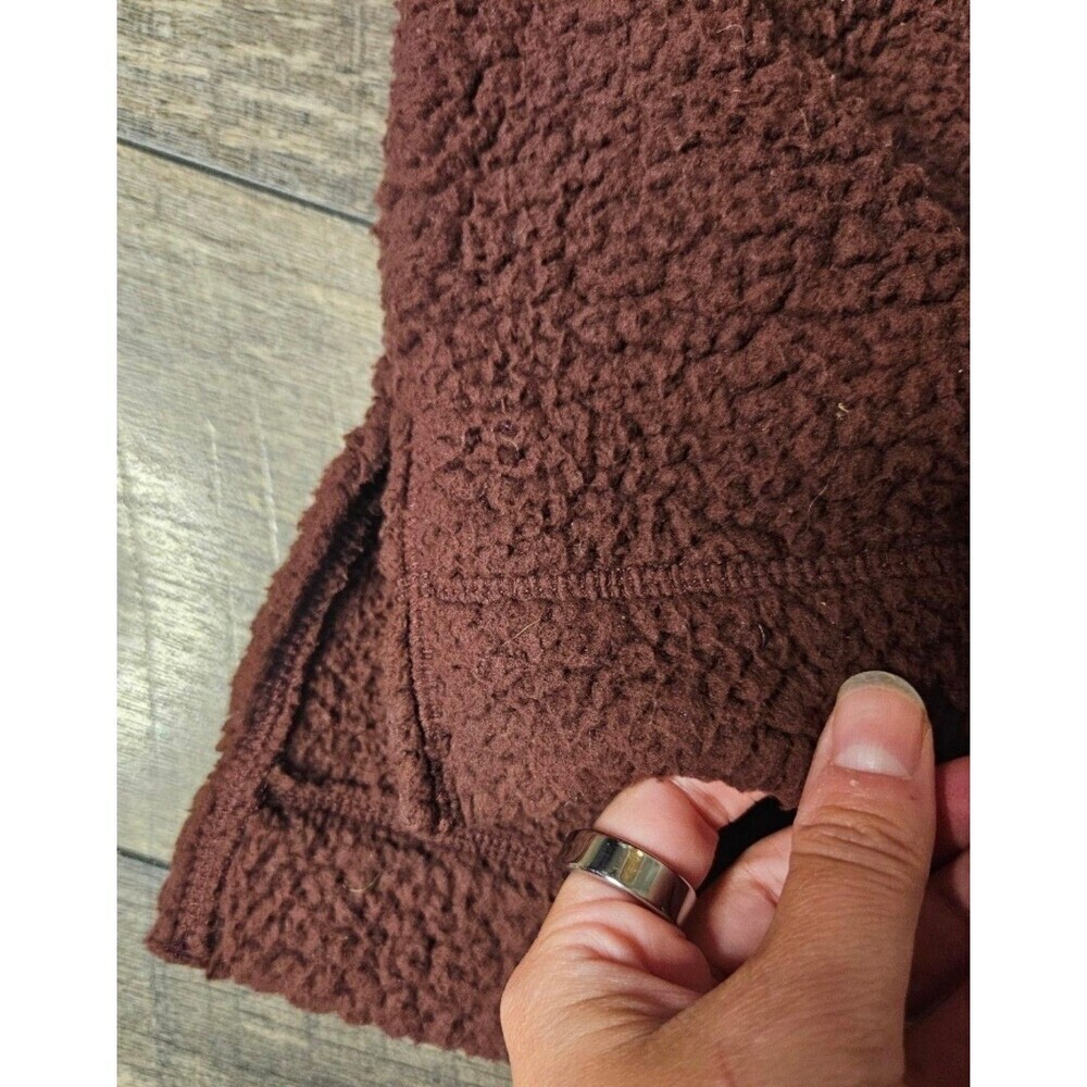 Aerie Oversized Sherpa Fleece Pullover Quarter Button Maroon Cozy Sweater Large - Picture 4 of 7